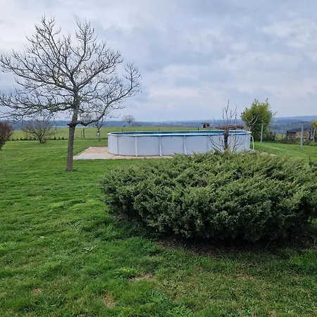 D'hotes Saint-Martial-de-Valette