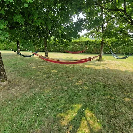 D'hotes Bed & Breakfast *