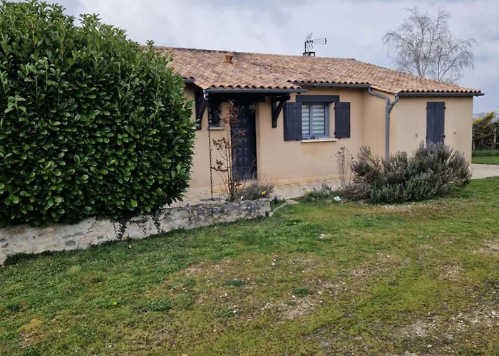 فندق مبيت وإفطار D'hotes *